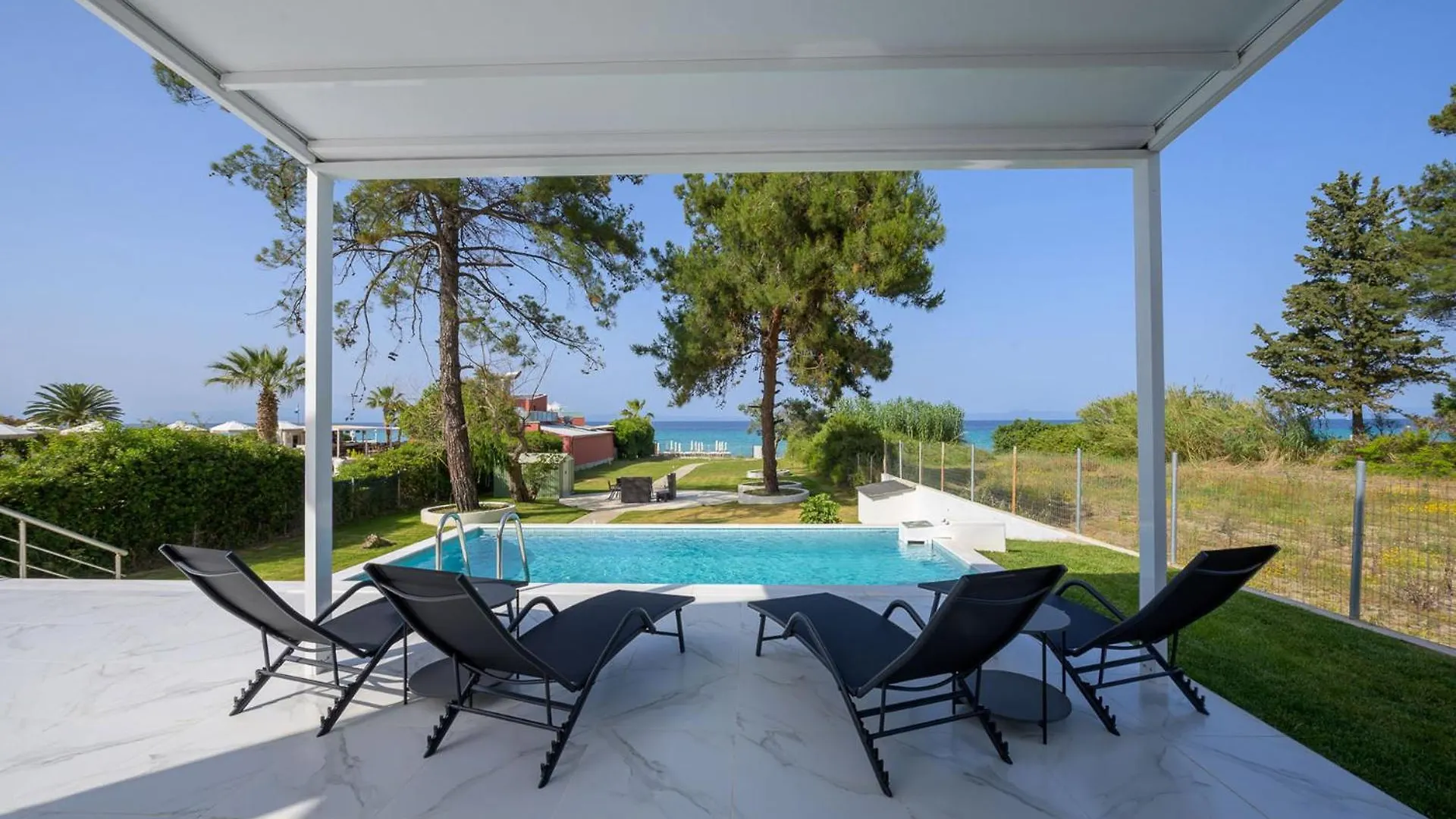 Aura Beachfront Private Pool Villa Kriopigi 0*,