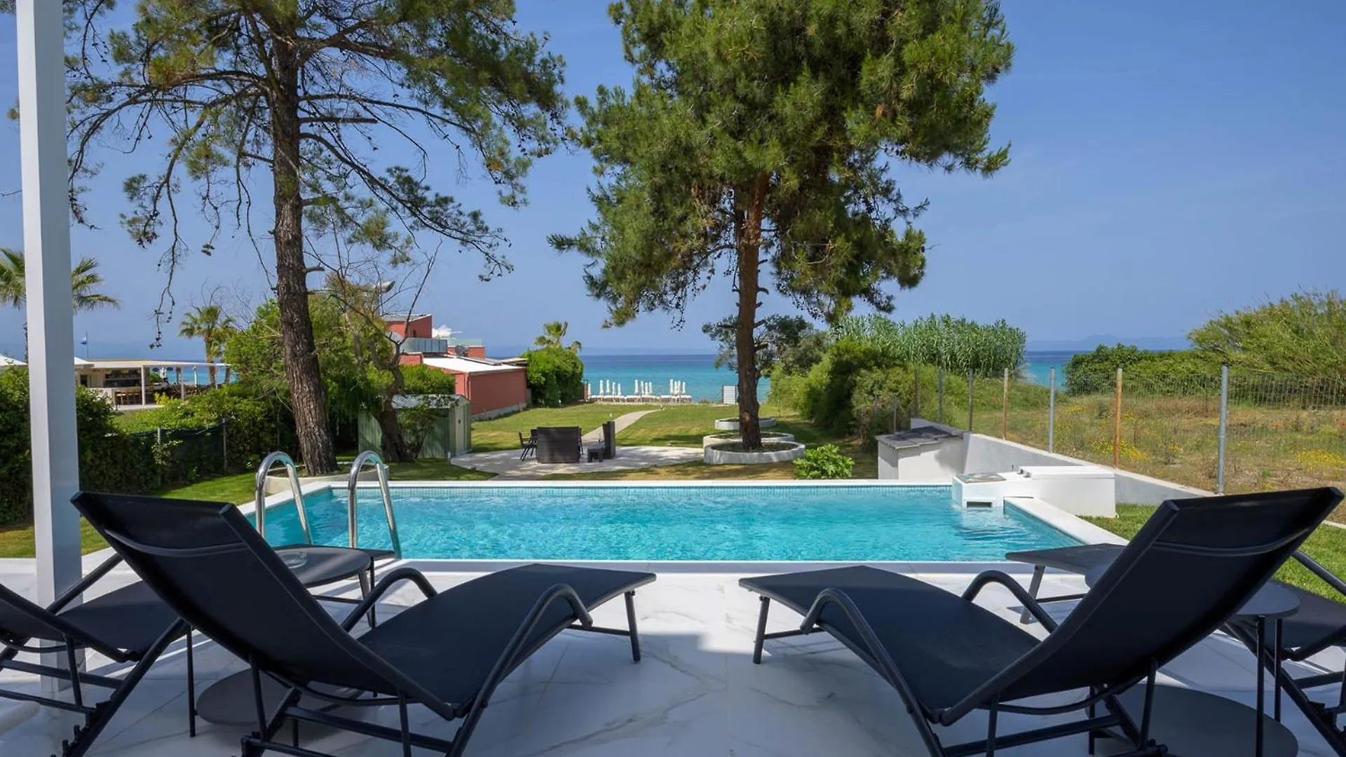 Aura Beachfront Private Pool Villa Kriopigi Holiday home