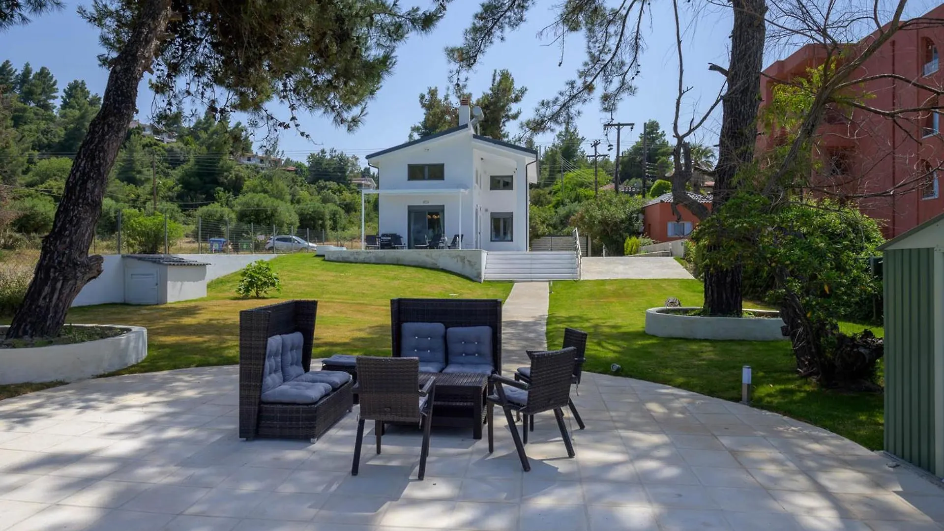 Aura Beachfront Private Pool Villa Kriopigi